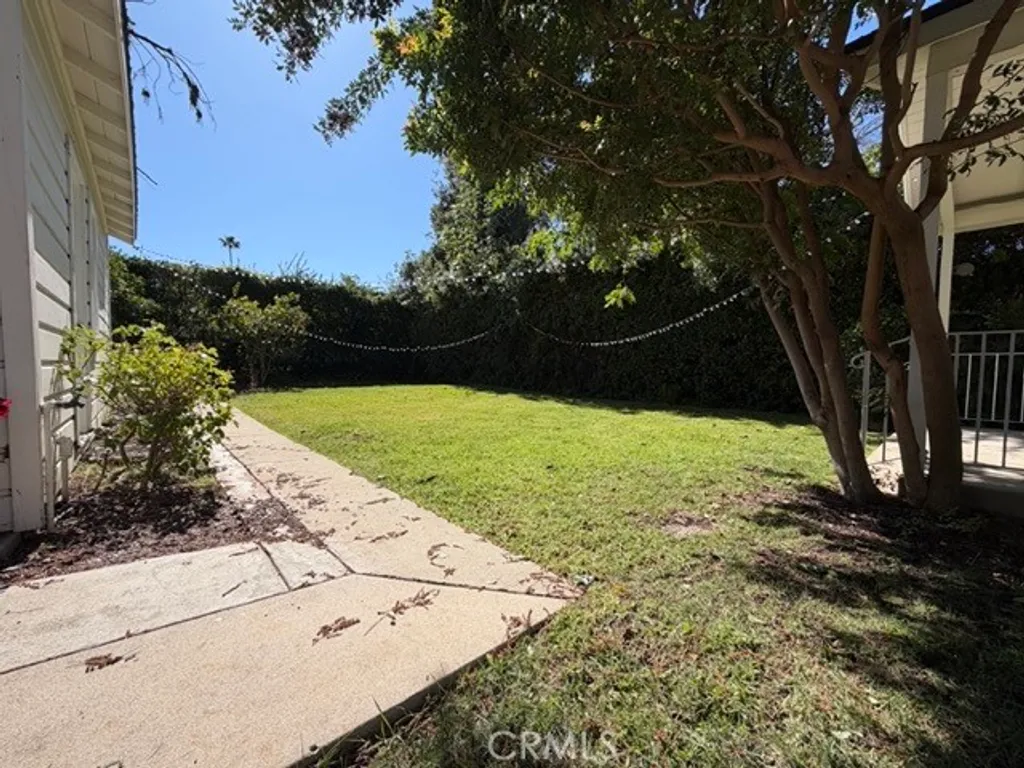 Additional image 17 of 15440 Dickens St, Sherman Oaks, CA 91403