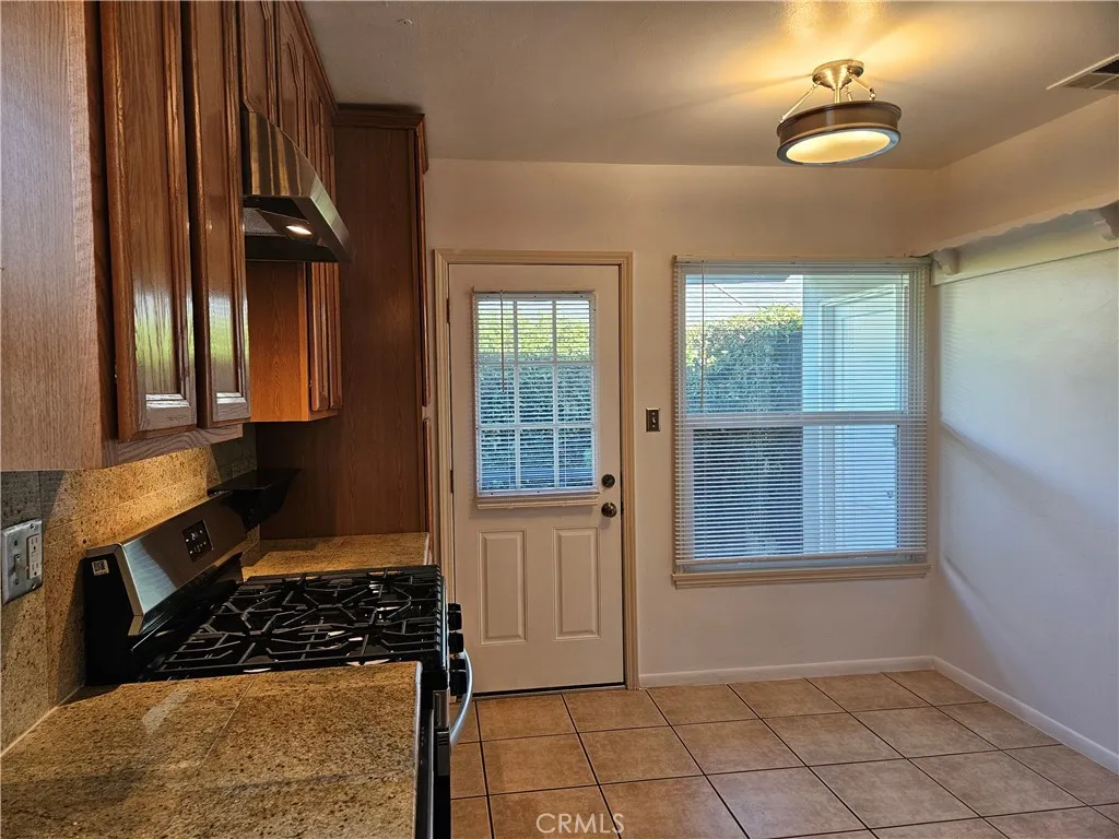 Additional image 51 of 18237 Valley Vista Boulevard, Tarzana, CA 91356