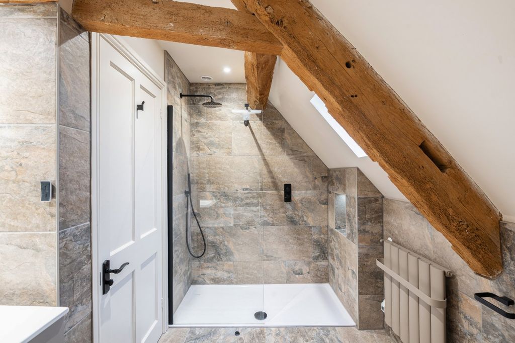 Additional image 19 of 5 bed detached house for saleBasset Down, Wroughton, Wiltshire SN4