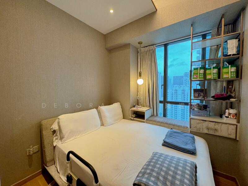 Additional image 11 of 10 Saint Thomas Walk