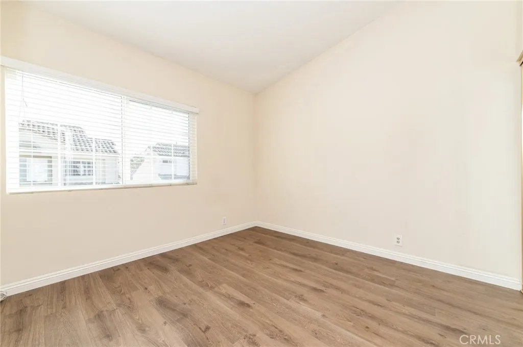 Additional image 43 of 72 Almador, Irvine, CA 92614