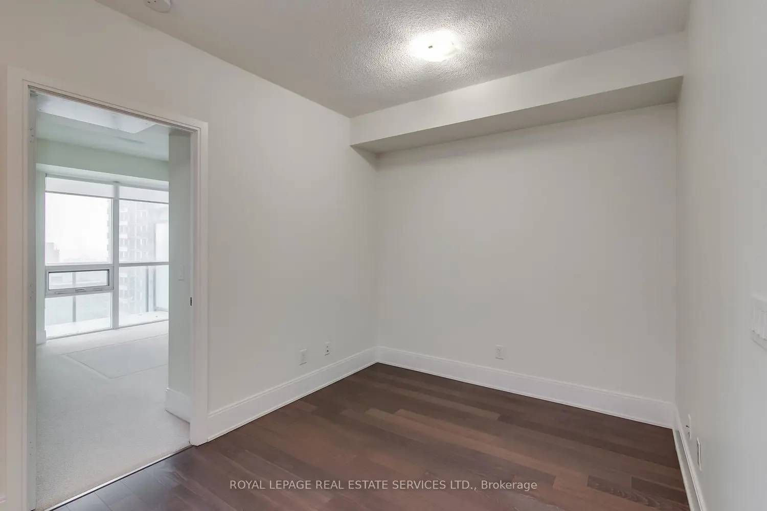 Additional image 9 of 25 Broadway Avenue 1408