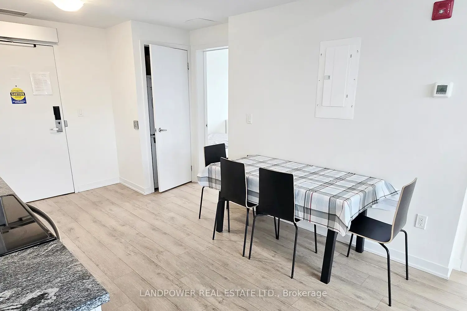 Additional image 14 of 1800 Simcoe Street 313