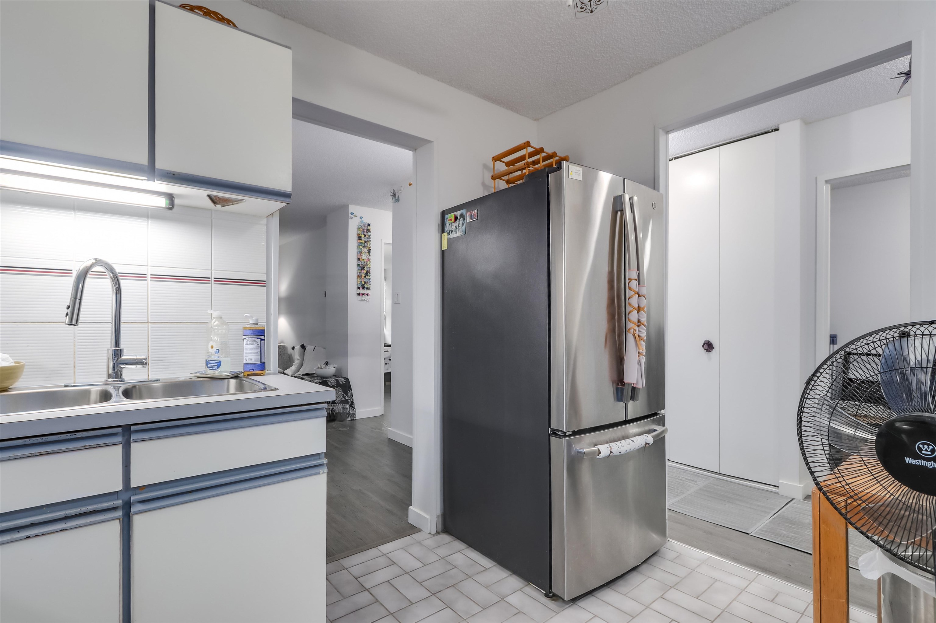 Additional image 5 of 402-2024 Fullerton Avenue, North Vancouver, BC, V7P 3G4