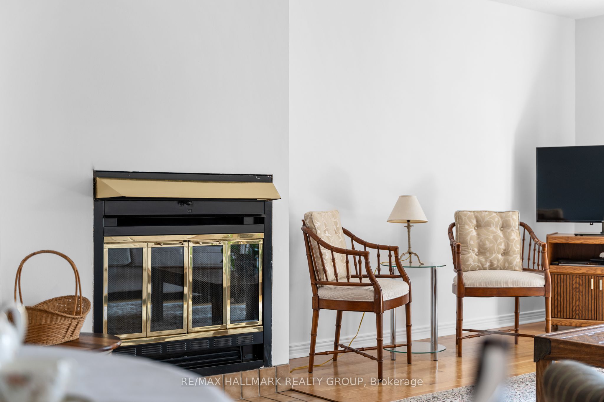 Additional image 4 of 1916 Russell Road, Ottawa, ON, K1G 1L6