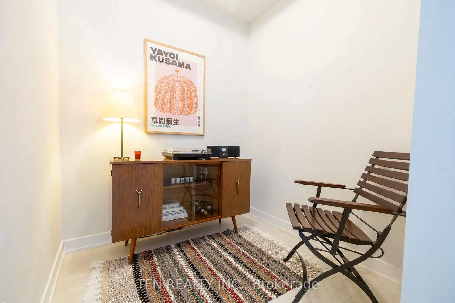 Additional image 4 of 50 Bruyeres Mews 726