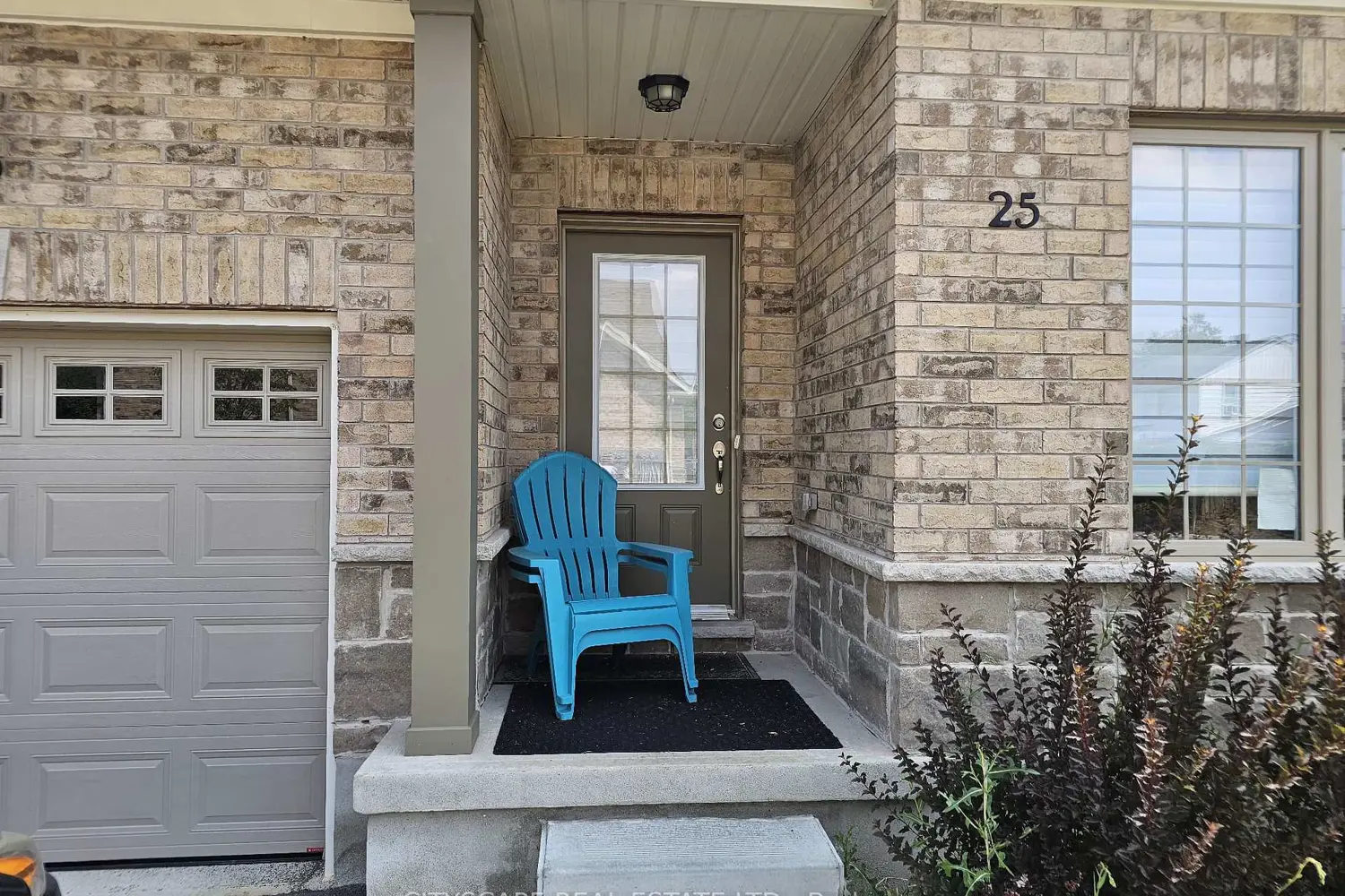 25 Braida Lane photo 2