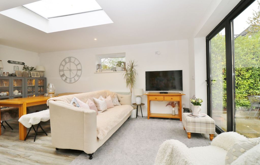 Additional image 14 of 4 bed semi-detached house for saleMoorhill Road, West End SO30