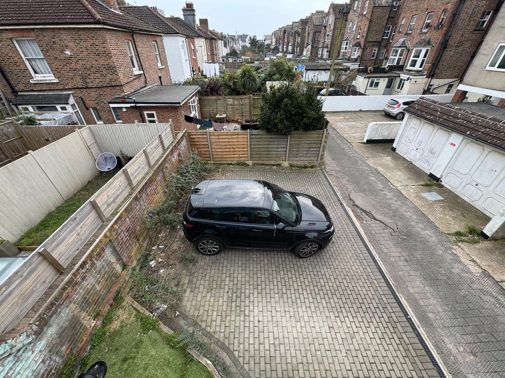 Additional image 25 of 5 bed end terrace house for saleWickham Avenue, Bexhill-On-Sea TN39
