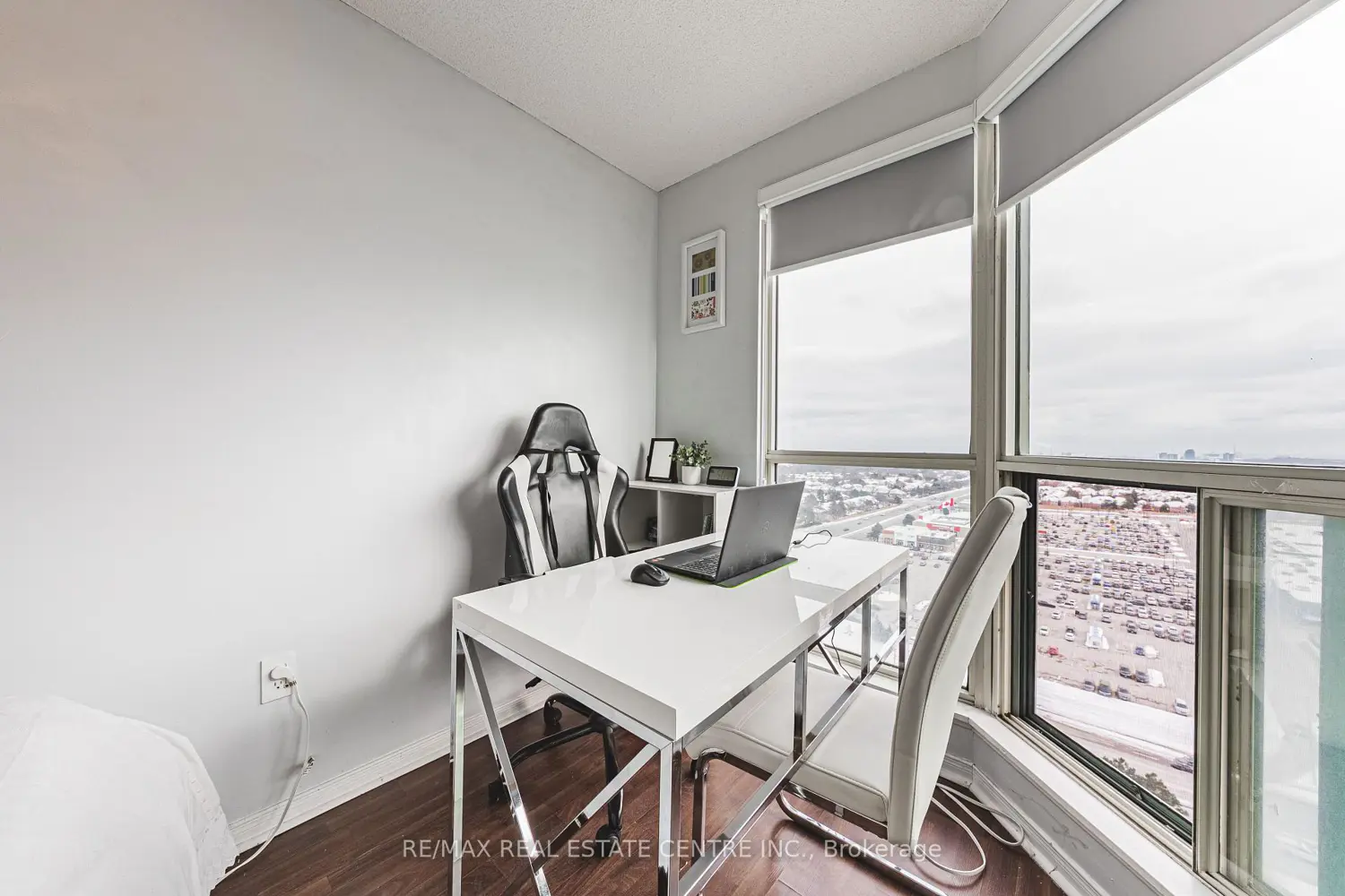 Additional image 10 of 2155 Burnhamthorpe Road Ph1904