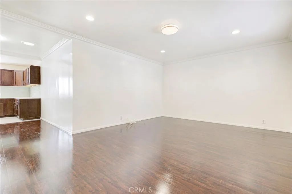 Additional image 7 of 12156 Vanowen Street, North Hollywood, CA 91605