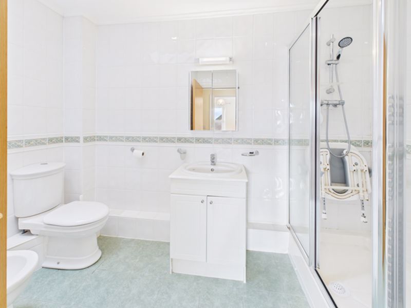 Additional image 4 of 2 bed flat for saleHafan Tywi, The Parade, Carmarthen SA31