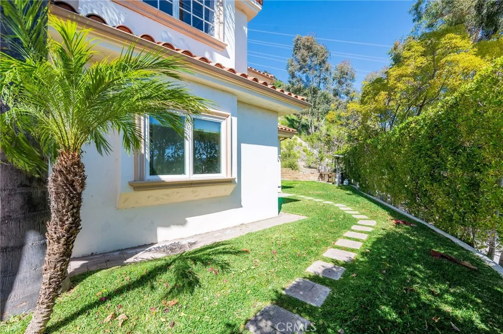 Additional image 110 of 3331 Oakmont View Drive, Glendale, CA 91208