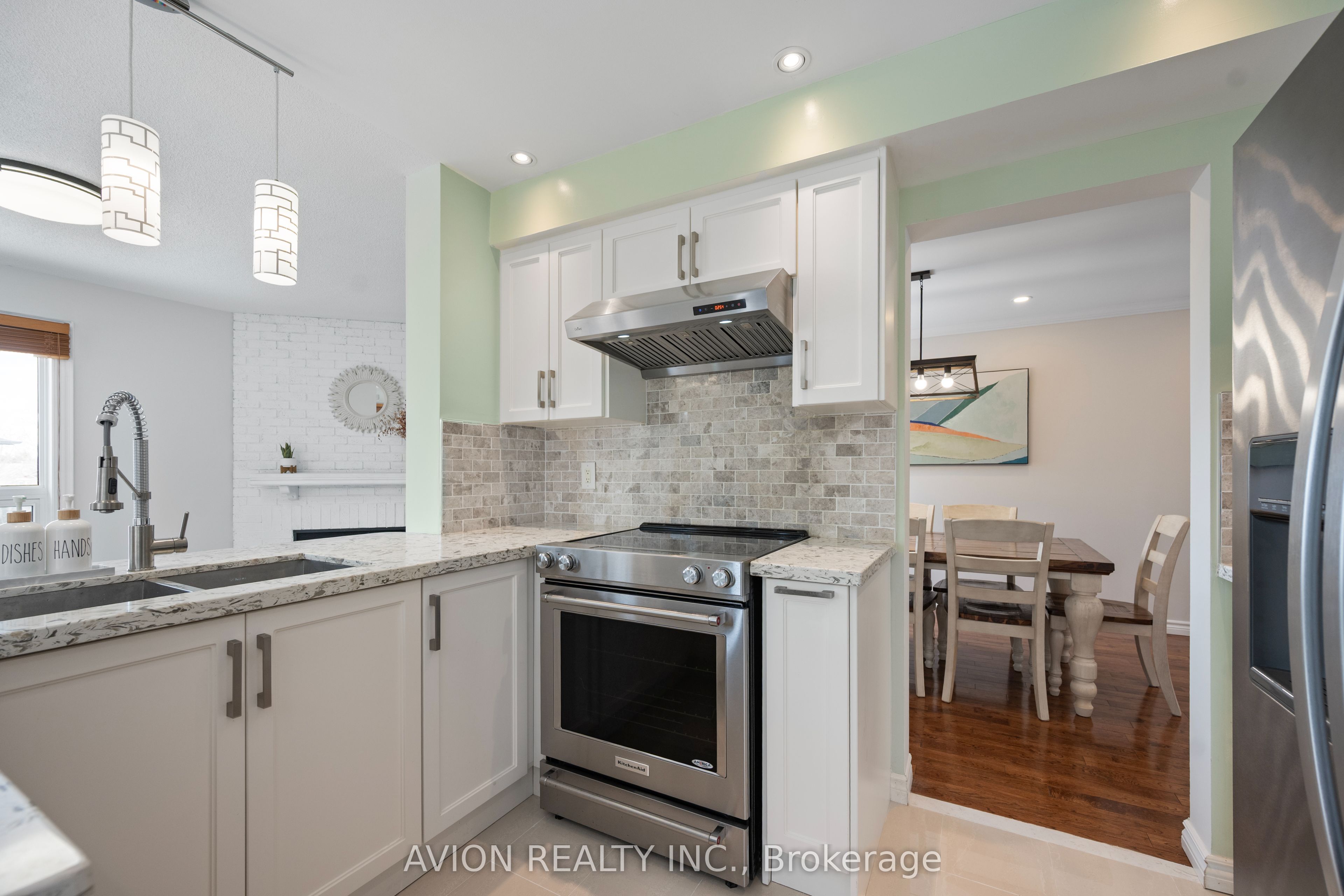 Additional image 5 of 1608 Dellbrook Avenue, Pickering, ON, L1X 2M7