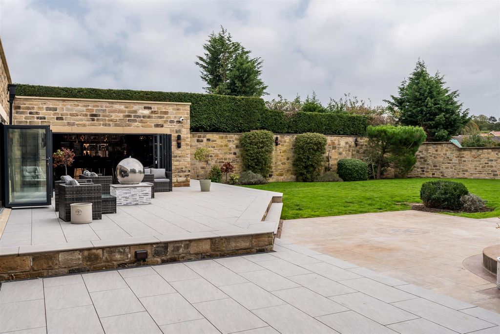 Additional image 45 of 4 bed detached house for sale72 Kiveton Lane, Todwick, Sheffield S26