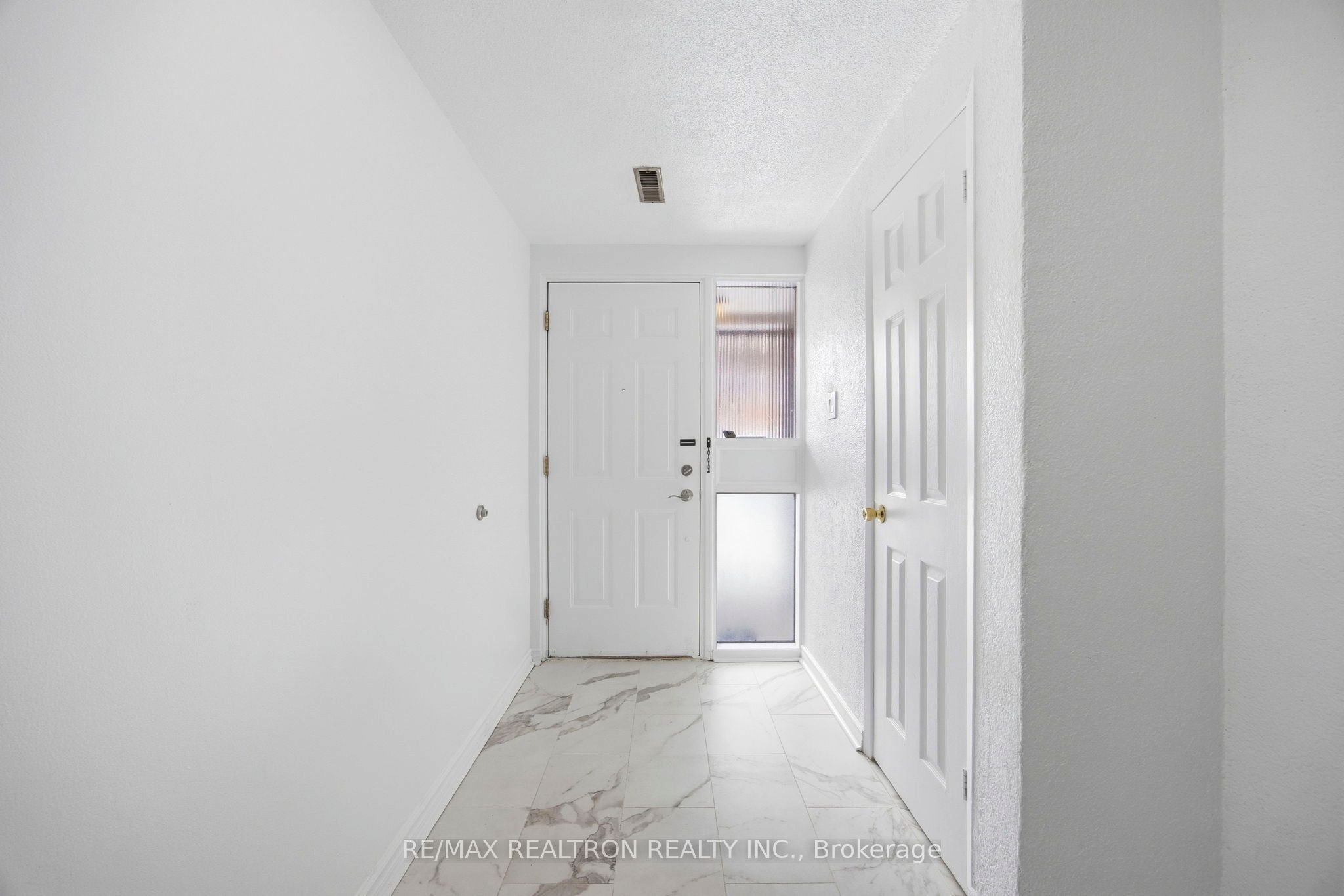 Additional image 5 of 24-1673 Albion Road, Toronto, ON, M9V 1B7