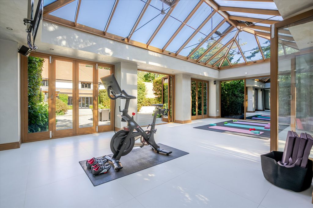 Additional image 32 of 6 bed detached house for saleWest Road, St George's Hill, Weybridge, Surrey KT13