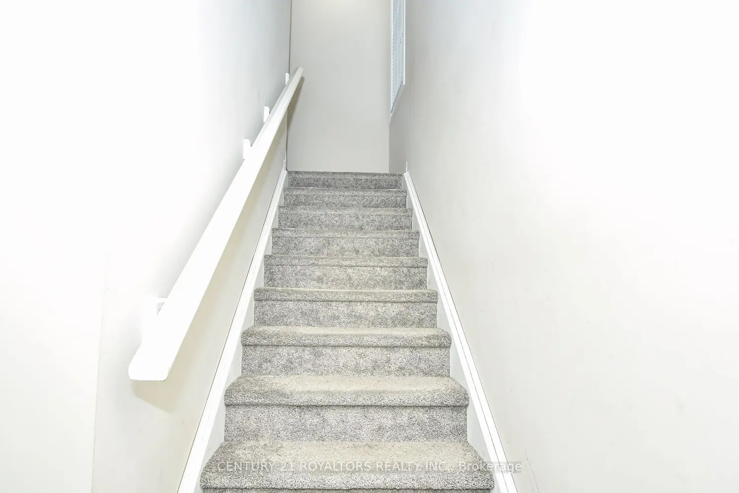 Additional image 11 of 1584 Dunkirk Avenue