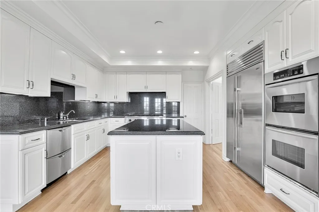 Additional image 17 of 7 Belmont, Newport Beach, CA 92660