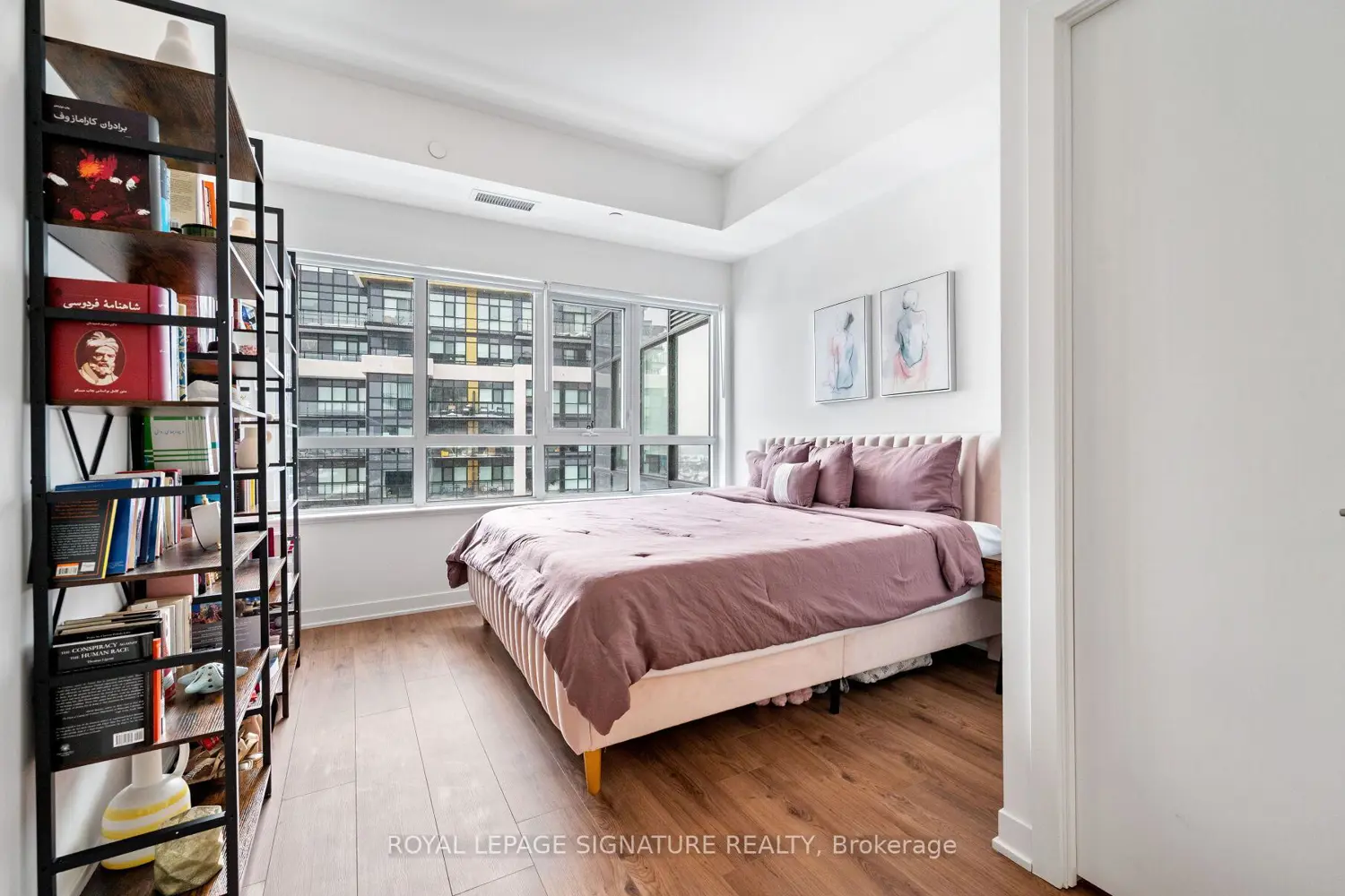 Additional image 10 of 395 Dundas Street 716