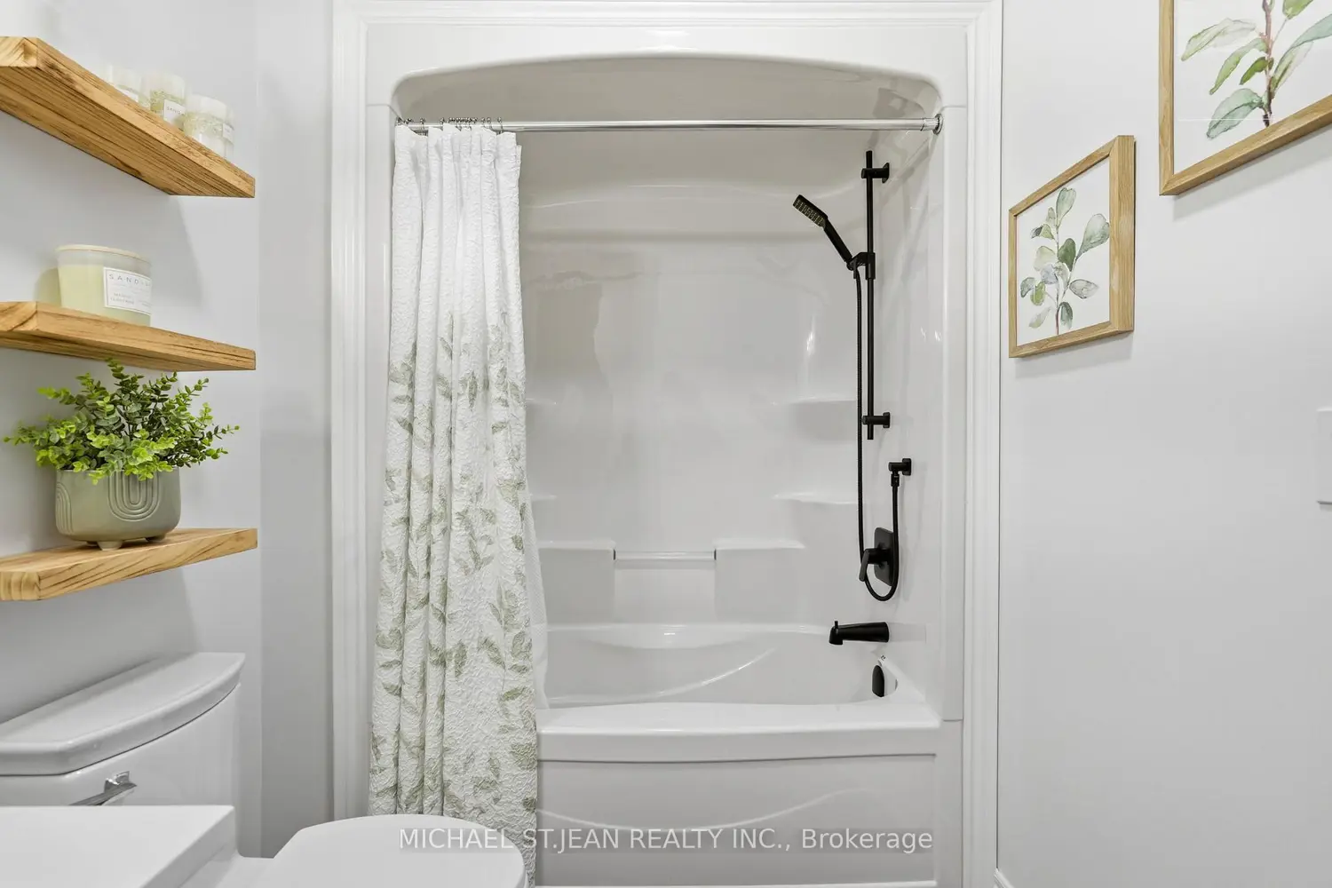 Additional image 7 of 154 Port Robinson Road 92