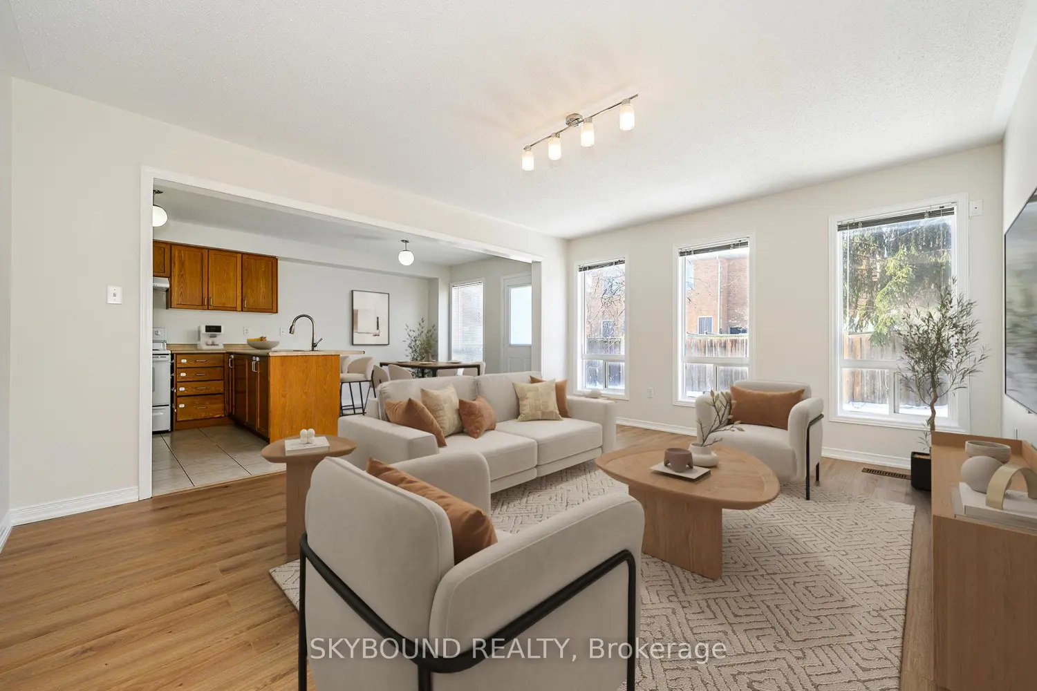 Additional image 2 of 12 Sled Dog Road