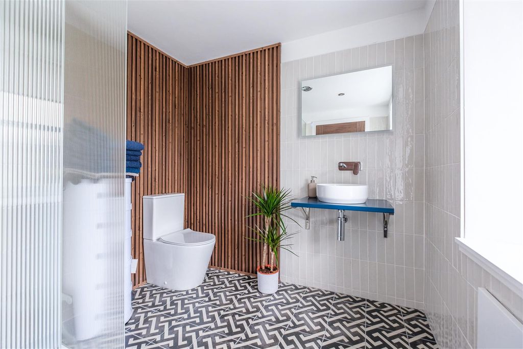 Additional image 10 of 3 bed flat for saleGreen Street, Strathaven ML10