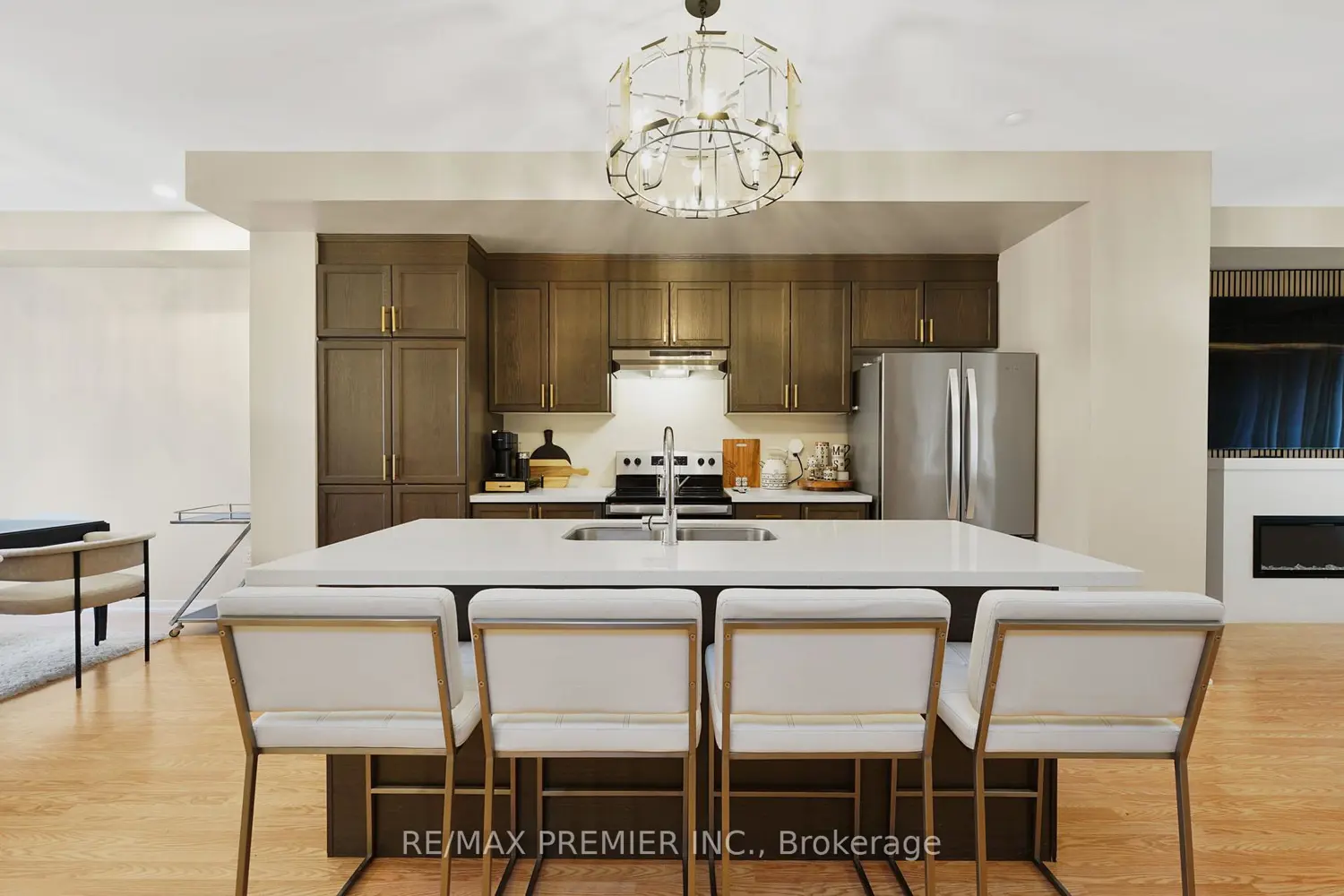 Additional image 7 of 12 Heathrow Lane