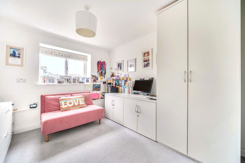 Additional image 13 of 3 bed flat for saleChallenger Quay, Falmouth, Cornwall TR11