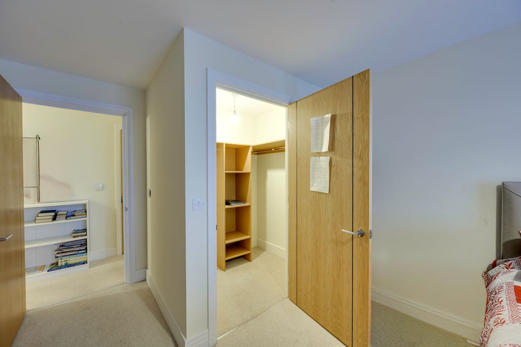 Additional image 8 of 2 bed flat for salePavilion Court, Hamilton Gardens, Felixstowe IP11