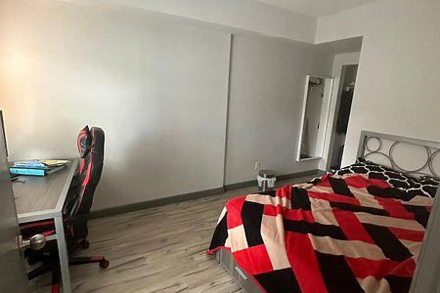 Additional image 6 of 258 A Sunview Street 162