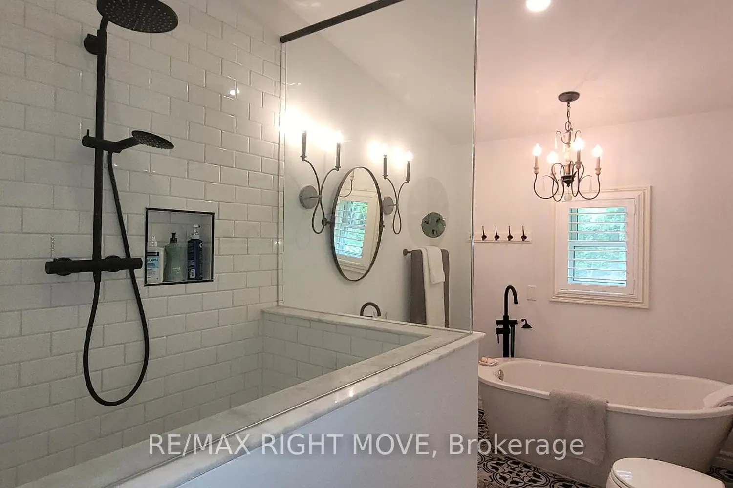 Additional image 7 of 3528 Glenhaven Beach Road