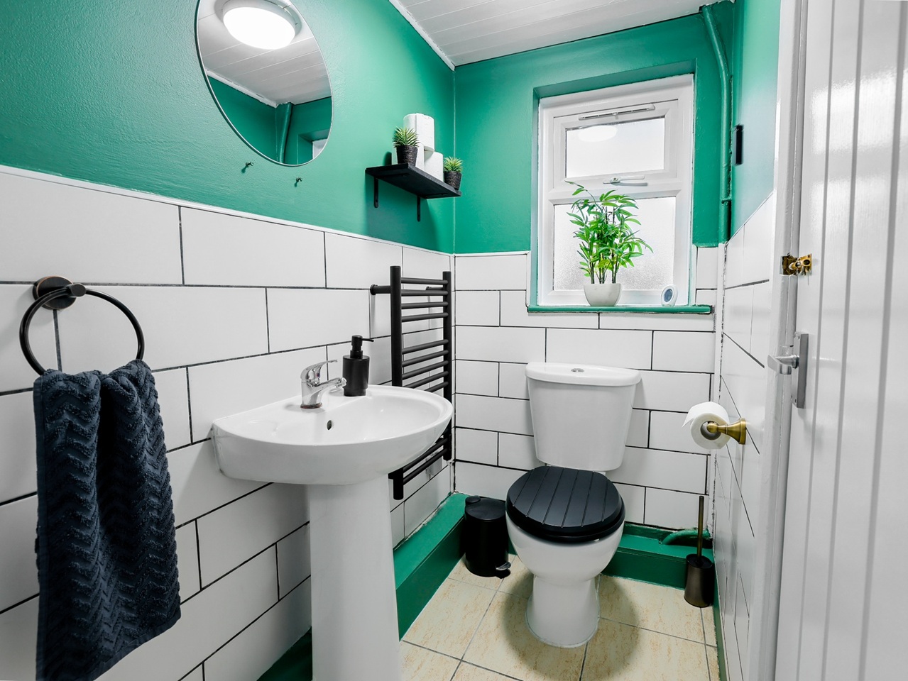 Additional image 3 of 4 Bed Semi-Detached House, Hackney Road, E2, N1 7GU