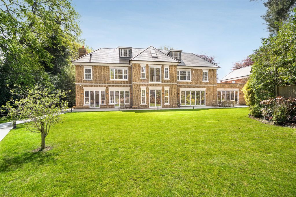 Additional image 44 of 6 bed detached house for saleHorsegate Ride, Ascot, Berkshire SL5