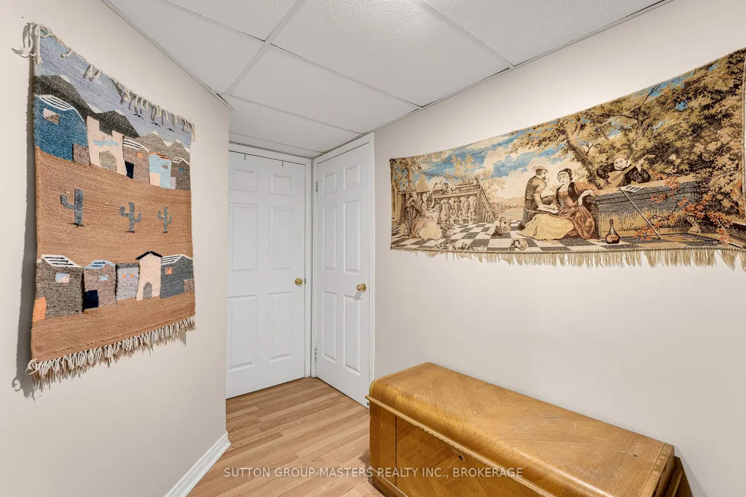 Additional image 16 of 568 Roosevelt Drive