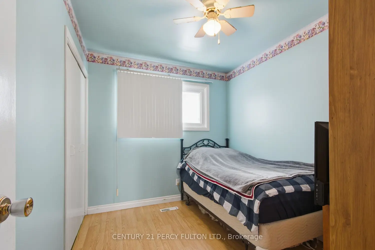 Additional image 11 of 358 Densmore Road