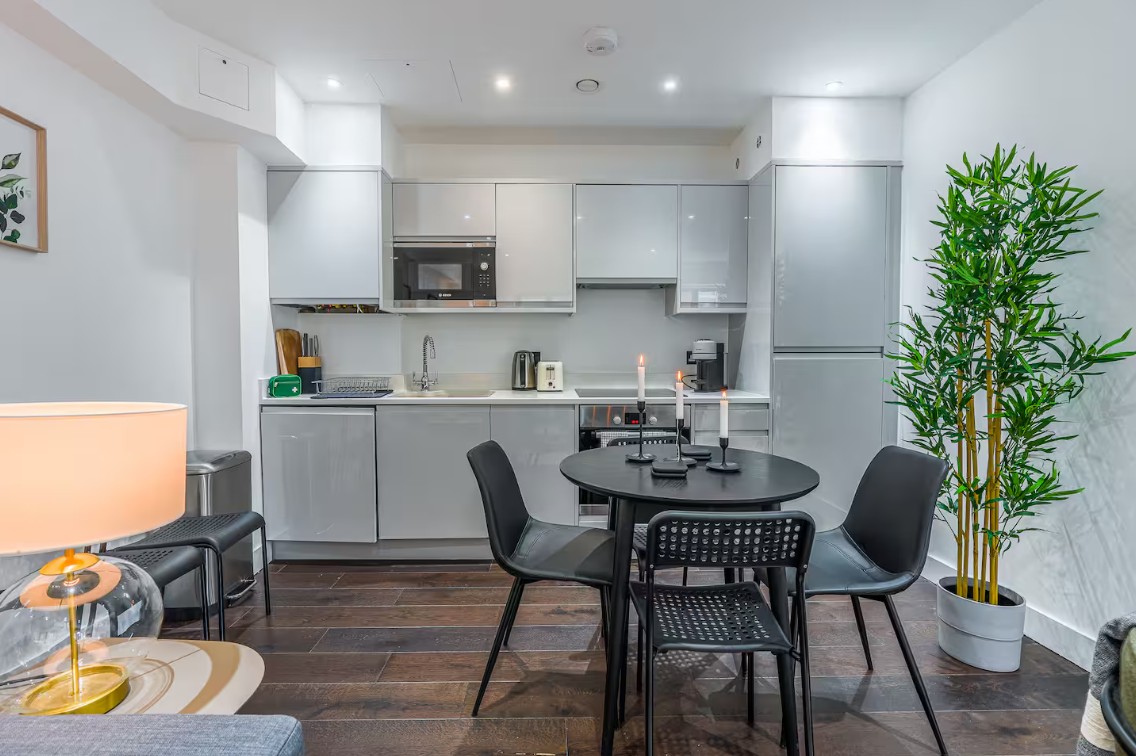 Additional image 10 of 1 Bed Flat, Ariana Apartments, SW6, N1 7GU