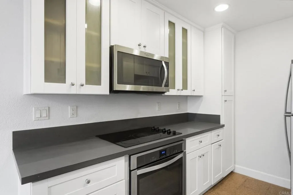 Additional image 6 of 8515 Villa La Jolla Drive Unit B, La Jolla, CA 92037