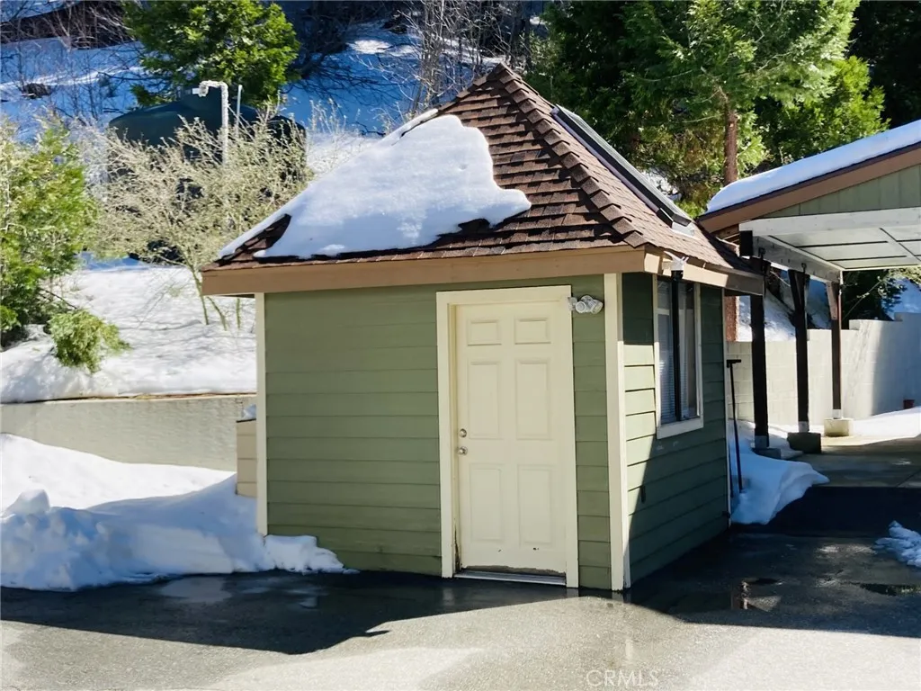 Additional image 48 of 341 Ca-173, Lake Arrowhead, CA 92352