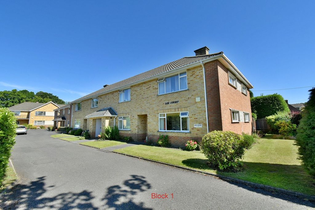 Additional image 6 of Block of flats for saleFernlea Avenue, Ferndown BH22