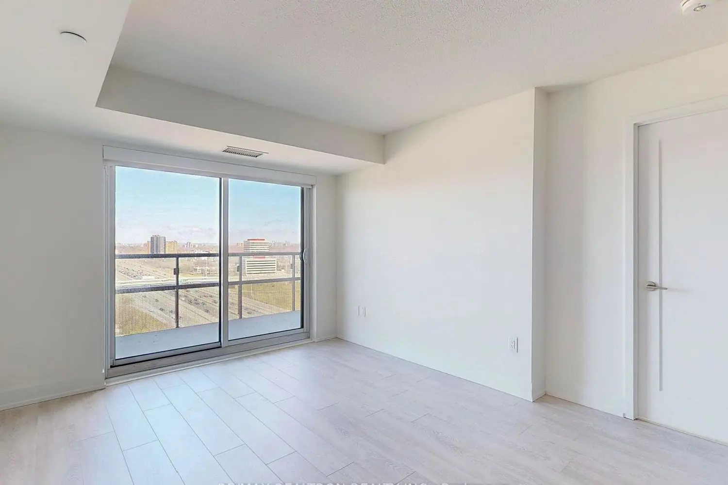 Additional image 8 of 10 Eva Road 1705