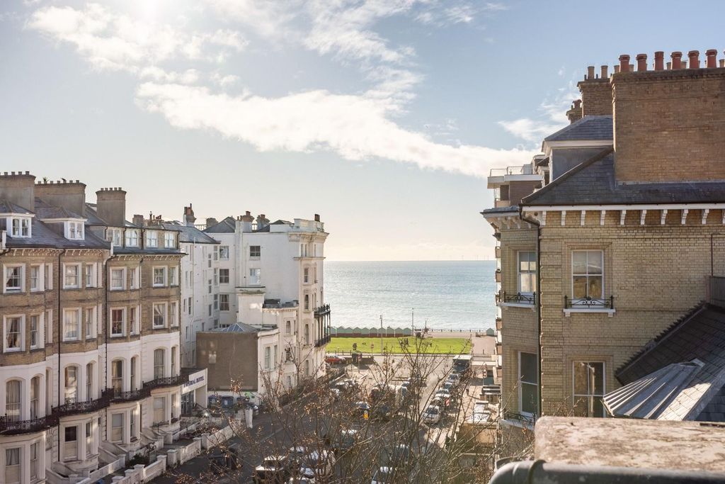 Additional image 6 of 4 bed flat for saleFirst Avenue, Hove BN3