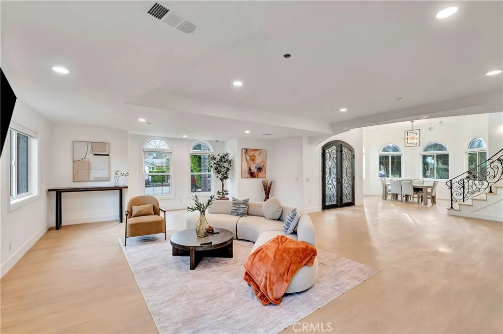 Additional image 10 of 661 W Lemon Avenue, Arcadia, CA 91007