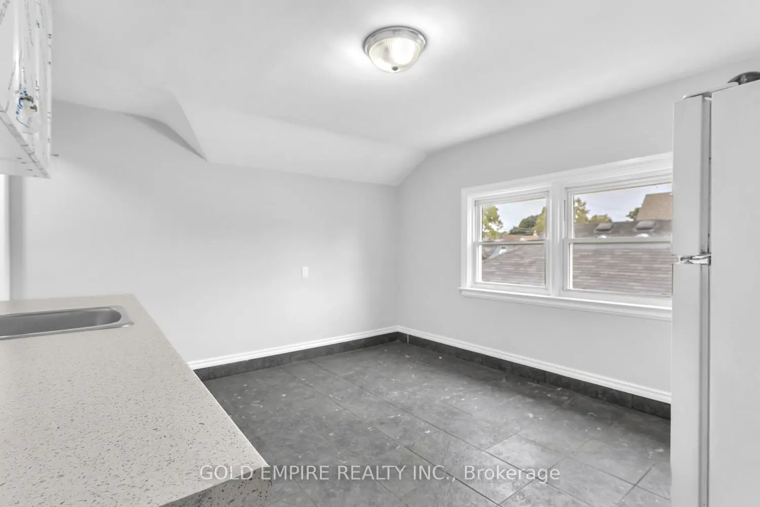 Additional image 11 of 908 Trafalgar Street