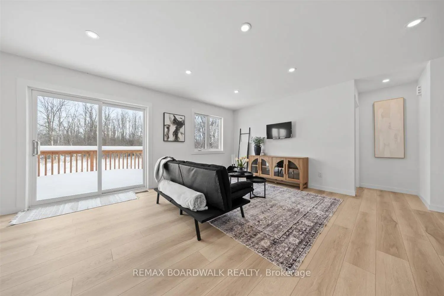 Additional image 2 of 1146 Rideau River Road