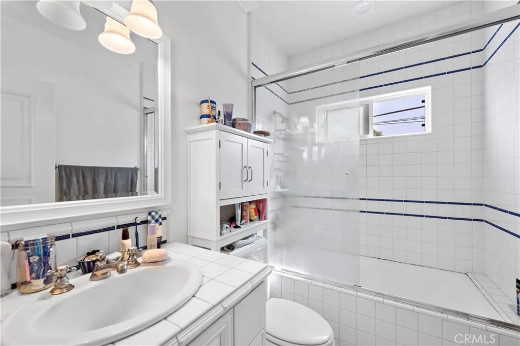 Additional image 19 of 414 Carnation Avenue Unit Upper, Corona Del Mar, CA 92625