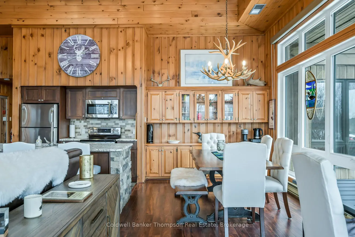 Additional image 7 of 22-301 Oakridge Deerhurst Drive