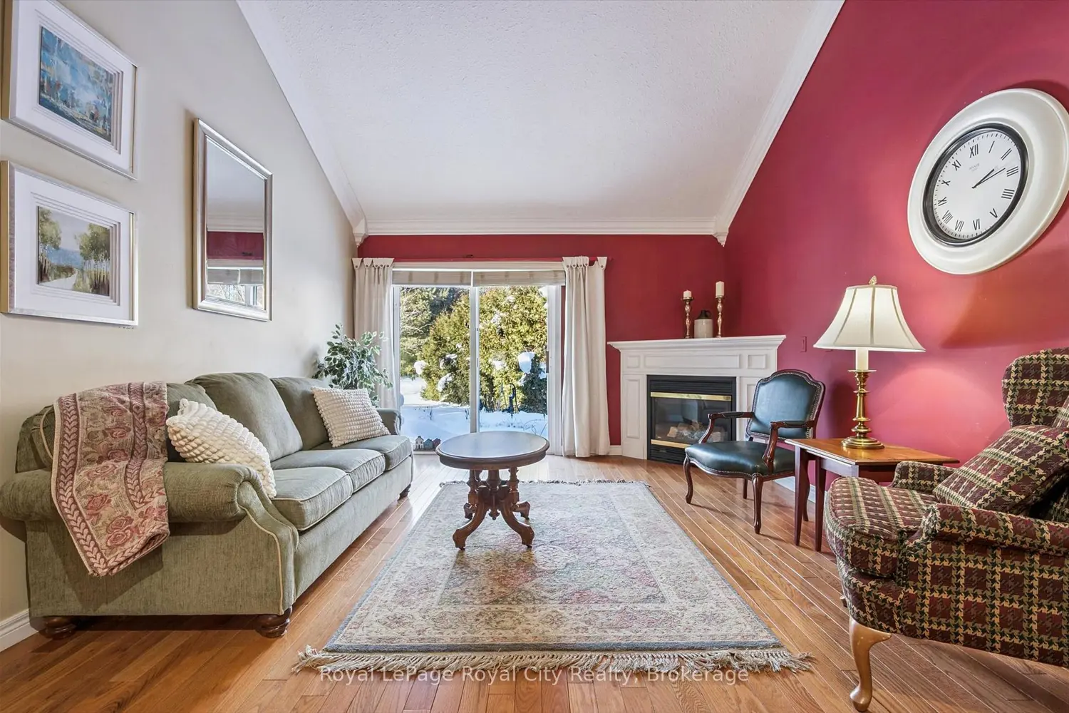 133 Riverwalk Place photo 5