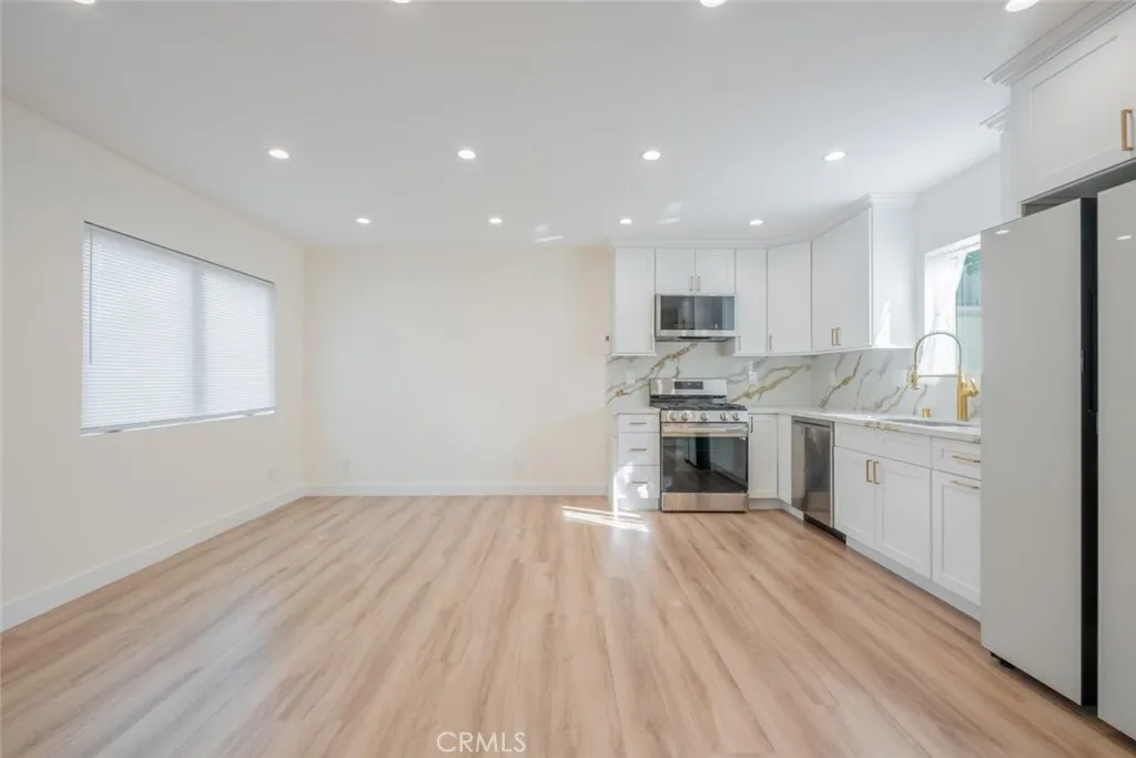 Additional image 16 of 830 Highland Avenue Unit A, Glendale, CA 91202