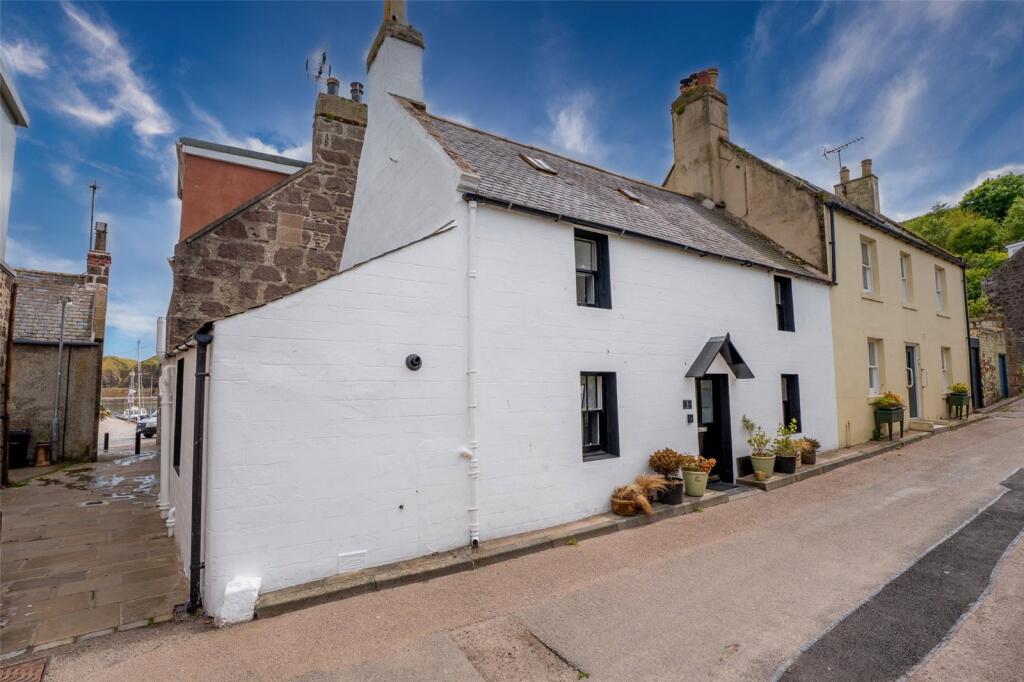 Dunnottar Cottage, 1 Castle Street, Stonehaven, Aberdeenshire, AB39